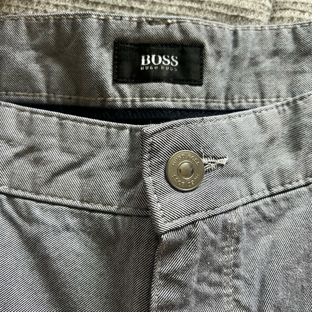 Men’s HUGO BOSS|BOSS Slim Fit Trousers in Light Grey Size 36/34